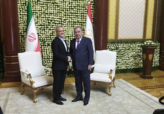 در نخسین مرحله از سفر دورهای رئیسجمهور به تاجیکستان و روسیه؛ پزشکیان وارد دوشنبه پایتخت تاجیکستان شد در نخسین مرحله از سفر دورهای رئیسجمهور به تاجیکستان و روسیه؛ پزشکیان وارد دوشنبه پایتخت تاجیکستان شد