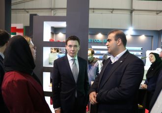 غرفه منطقه آزاد ارس در نمایشگاه اوراسیا میزبان سفرا و رایزنان اقتصادی غرفه منطقه آزاد ارس در نمایشگاه اوراسیا میزبان سفرا و رایزنان اقتصادی