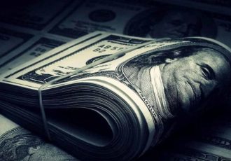 این اسب چموش را چرا رام نمی کنید؟! این اسب چموش را چرا رام نمی کنید؟!