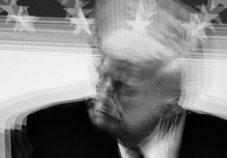 ۲ خسارت بزرگ "مرد دیوانه" برای آمریکا ۲ خسارت بزرگ “مرد دیوانه” برای آمریکا