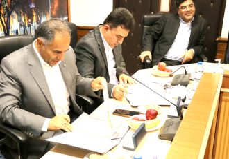 انعقاد تفاهمنامه فاینانس ۴۲۰ میلیون دلاری برای تکمیل خط 2 متروی تبریز انعقاد تفاهمنامه فاینانس ۴۲۰ میلیون دلاری برای تکمیل خط 2 متروی تبریز