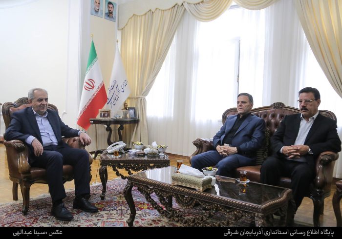 دیدار استانداران آذربایجان شرقی و زنجان در عمارت تاریخی استانداری؛ دیدار استانداران آذربایجان شرقی و زنجان در عمارت تاریخی استانداری؛