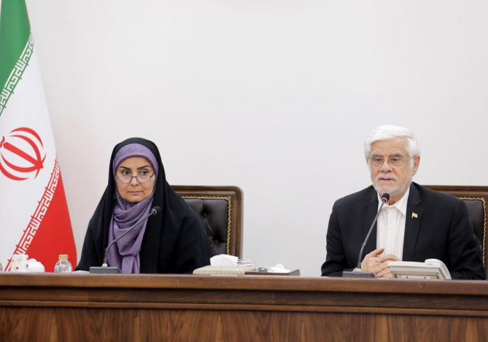 انتقاد معاون اول رئیس جمهور از بوروکراسی زائد در مرزها/ ترانزیت مزیت مهم کشور انتقاد معاون اول رئیس جمهور از بوروکراسی زائد در مرزها/ ترانزیت مزیت مهم کشور