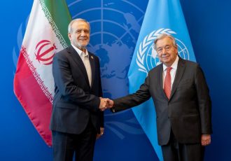 رئیسجمهور پزشکیان در دیدار دبیرکل سازمان ملل: اجرای اسنپبک و بازگشت تحریمها عملی غیرقانونی است رئیسجمهور پزشکیان در دیدار دبیرکل سازمان ملل: اجرای اسنپبک و بازگشت تحریمها عملی غیرقانونی است