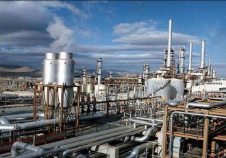 کمبود خوراک زمستانی پتروشیمیها تکرار میشود؟ کمبود خوراک زمستانی پتروشیمیها تکرار میشود؟