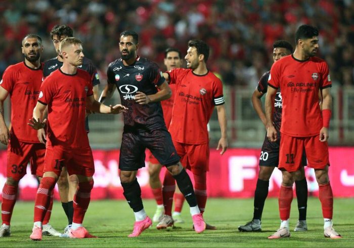 هواداران تراکتور منتظر سومین پیروزی بزرگ/ پرسپولیس هدف بعدی هواداران تراکتور منتظر سومین پیروزی بزرگ/ پرسپولیس هدف بعدی