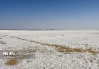 سراب وعده‌ها بر پهنه دریاچه ارومیه