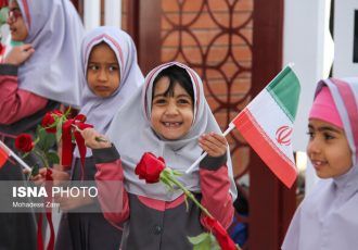 پیوند خانه و مدرسه؛ کلید رشد تحصیلی و تربیتی دانشآموزان پیوند خانه و مدرسه؛ کلید رشد تحصیلی و تربیتی دانشآموزان