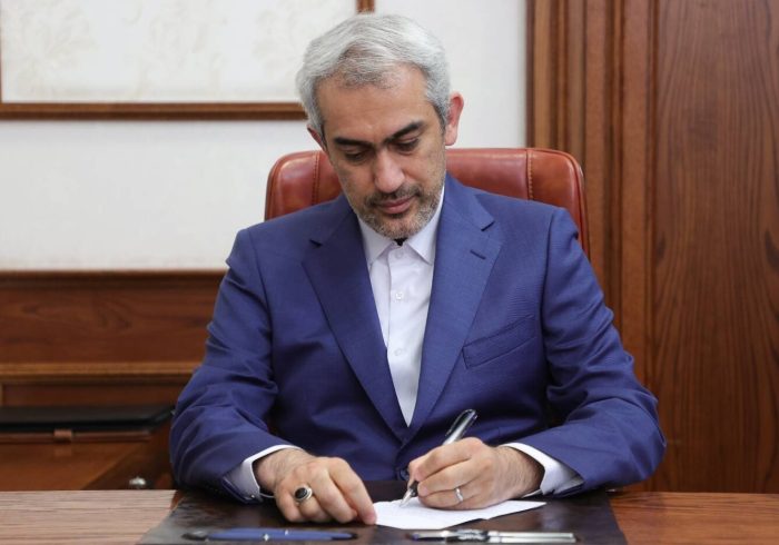 ابلاغ برنامه وزارت اقتصاد برای رشد عدالتمحور با ۸ اولویت راهبردی و ۶ ابرپروژه ابلاغ برنامه وزارت اقتصاد برای رشد عدالتمحور با ۸ اولویت راهبردی و ۶ ابرپروژه