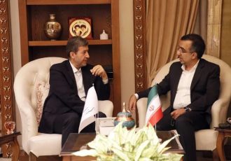 استاندار اصفهان: خواستار توسعه شبکههای فیبر نوری در اصفهان هستیم استاندار اصفهان: خواستار توسعه شبکههای فیبر نوری در اصفهان هستیم