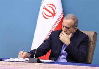 افتتاح طرح انتقال آب دریای عمان به فلات مرکزی با دستور پزشکیان/غلبه بربحران آب با کار علمی افتتاح طرح انتقال آب دریای عمان به فلات مرکزی با دستور پزشکیان/غلبه بربحران آب با کار علمی