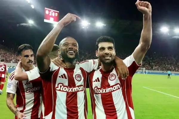 زوج جدید مهدی طارمی پیدا شد! زوج جدید مهدی طارمی پیدا شد!