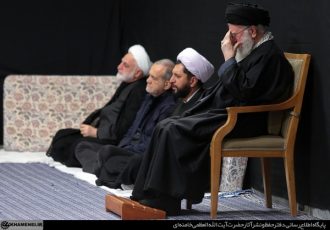 اولین شب مراسم عزاداری شهادت حضرت زهرا(س) با حضور رهبر انقلاب برگزارشد اولین شب مراسم عزاداری شهادت حضرت زهرا(س) با حضور رهبر انقلاب برگزارشد