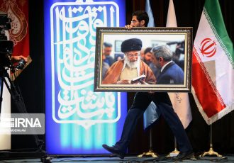 پویشهای کتابخوانی ۱۱ کتاب تقریظ شده رهبر انقلاب برگزار میشود پویشهای کتابخوانی ۱۱ کتاب تقریظ شده رهبر انقلاب برگزار میشود