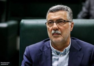 وزیر بهداشت : افراد فاقد بیمه درمانی روی تخت بیمارستان بیمه می‌شوند