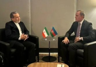 وزیر امور خارجه در یادداشتی نوشت: تهران و باکو؛ همسایگی در سایه تاریخ، شراکت در افق آینده وزیر امور خارجه در یادداشتی نوشت: تهران و باکو؛ همسایگی در سایه تاریخ، شراکت در افق آینده