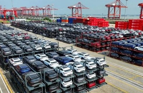 ضوابط واردات خودرو توسط ایرانیان خارج از کشور اعلام شد ضوابط واردات خودرو توسط ایرانیان خارج از کشور اعلام شد