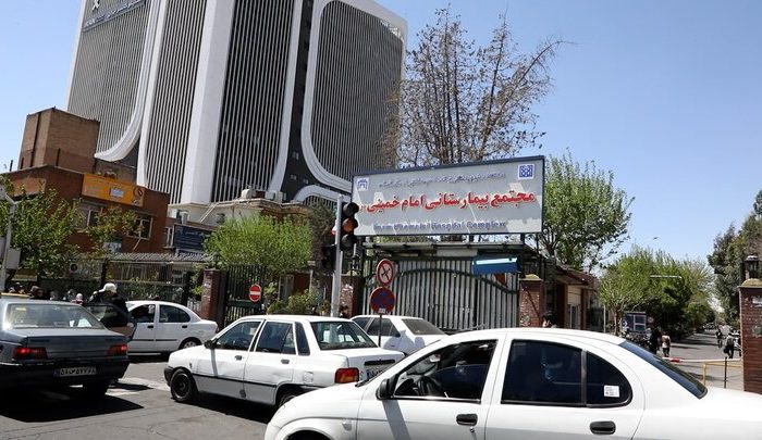 کادر درمان در خط مقدم نبردی ۴۰ روزه؛ چند روایت از بیمارستان امام؛ نجات بیماران زیر بمباران تهران