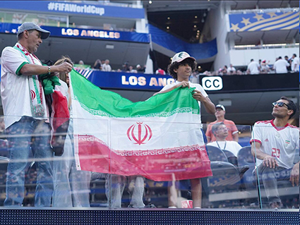 حماسه ایرانیها در لسآنجلس، فریاد «ایران» در آمریکا حماسه ایرانیها در لسآنجلس، فریاد «ایران» در آمریکا