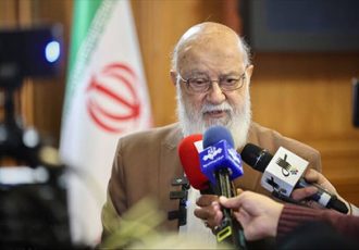 چمران در جمع خبرنگاران: بعد از دهه اول محرم کرایه حمل و نقل عمومی با ۲۵ درصد افزایش دریافت میشود چمران در جمع خبرنگاران: بعد از دهه اول محرم کرایه حمل و نقل عمومی با ۲۵ درصد افزایش دریافت میشود