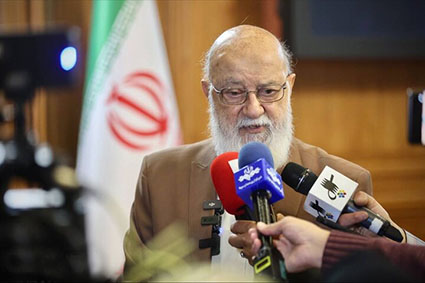 چمران در جمع خبرنگاران: بعد از دهه اول محرم کرایه حمل و نقل عمومی با ۲۵ درصد افزایش دریافت می‌شود