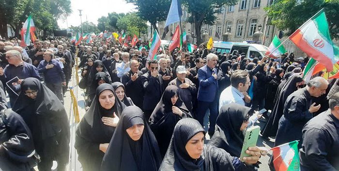 خودمان تبریز، قلب مان در تهران