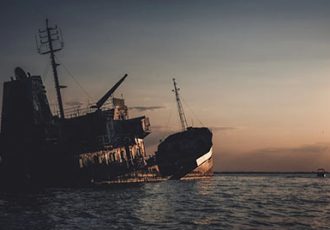 تلاش اعراب خلیج فارس برای دور زدن همزمان هرمز و باب المندب/ ایران پیوند هرمز-باب‌المندب را به موضوعی راهبردی تبدیل کرد