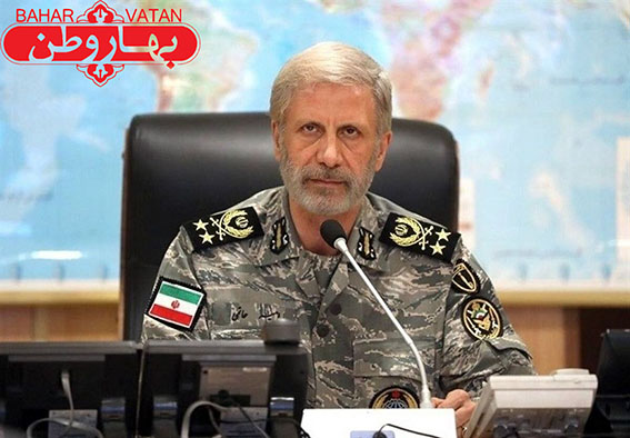 فرمانده کل ارتش: رئیس‌جمهور صدای صلابت ملت مبعوث و شجاع ایران بود