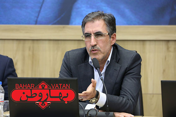 بانک مرکزی چرخ تولید و صادرات را قفل کرده است / ۱۰ سال حبس معادن در دست برخی بهرهبرداران / خودرو را با هر قیمت و کیفیتی به مردم فروختند بانک مرکزی چرخ تولید و صادرات را قفل کرده است / ۱۰ سال حبس معادن در دست برخی بهرهبرداران / خودرو را با هر قیمت و کیفیتی به مردم فروختند