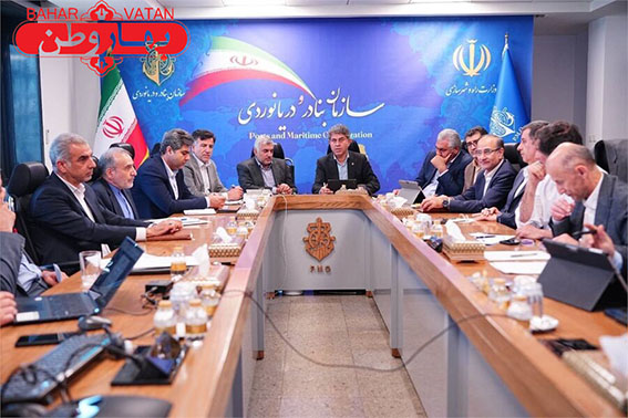 فعال‌سازی ظرفیت‌های خالی بنادر با تقویت دیپلماسی دریایی